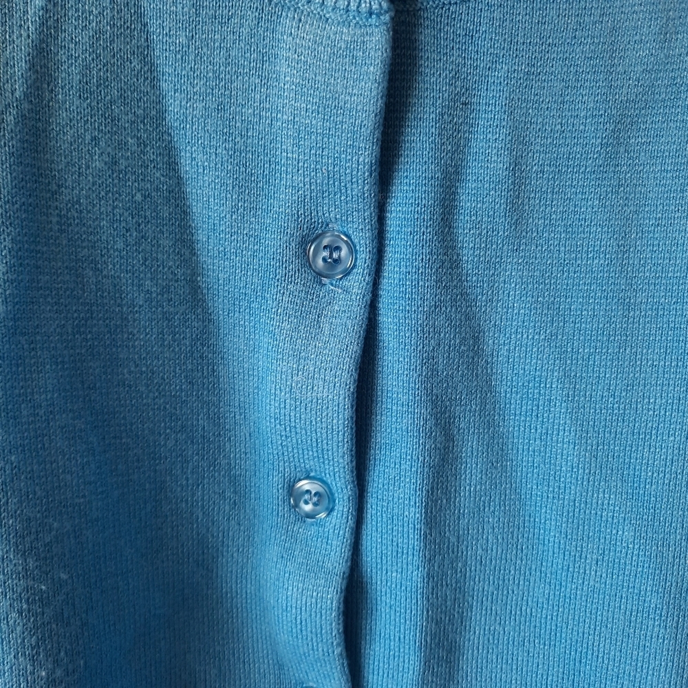 Cyrus Light Blue Round Neck Button Front Knit Cardigan Sweater Size Medium - Picture 5 of 10